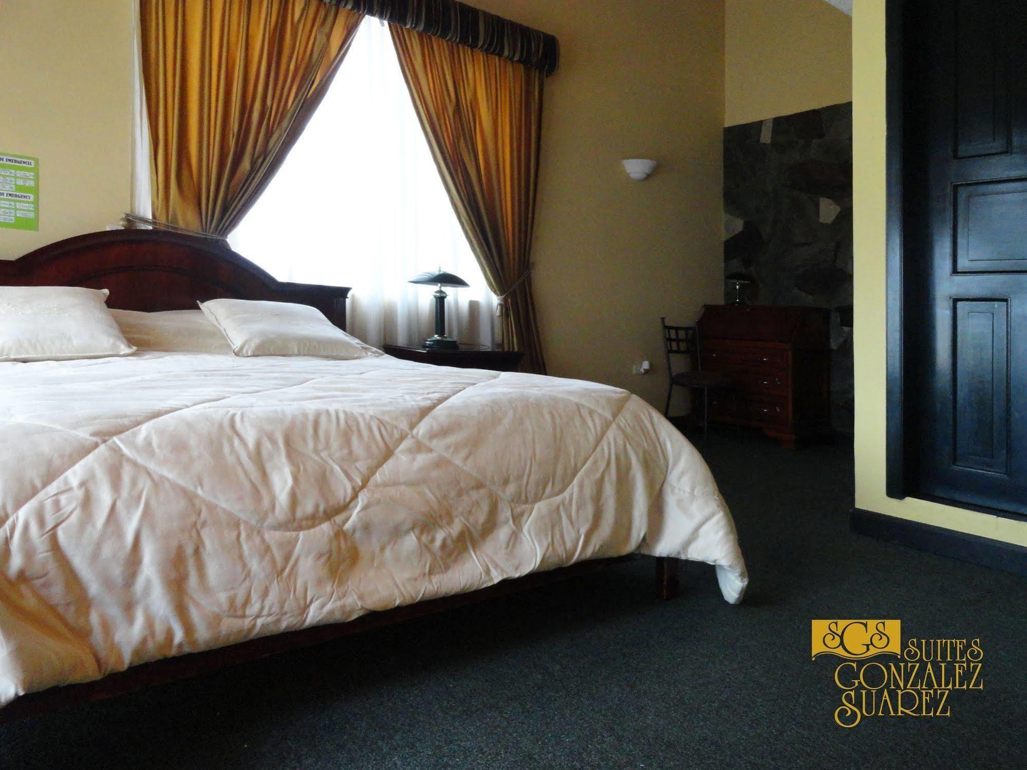 Hotel Suites Gonzalez Suarez Quito Bagian luar foto